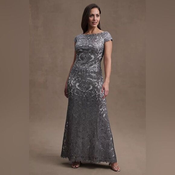 Tadashi Shoji Odette Sequin Dress Silver - Picture 1 of 4